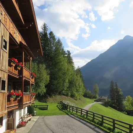 Beim Untertimmeltaler Matrei in Osttirol